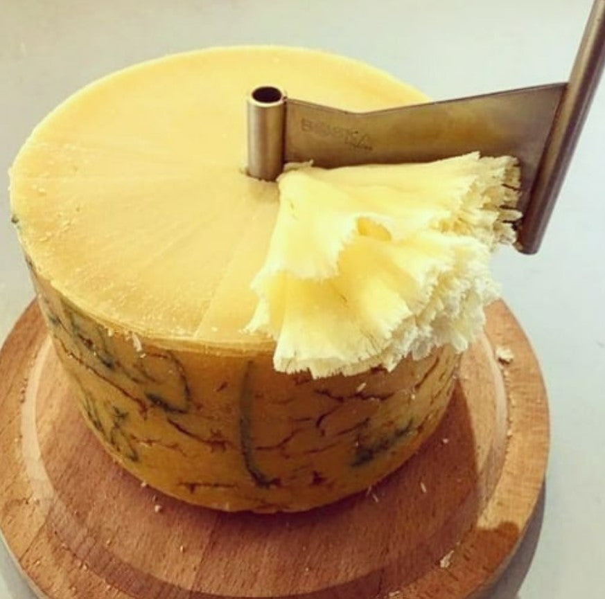 Artisanal Cheese from the Farm