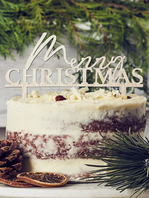 Festive Plate Decor and Cake Toppers