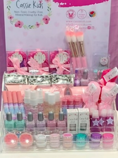 Mineral Makeup for Kids