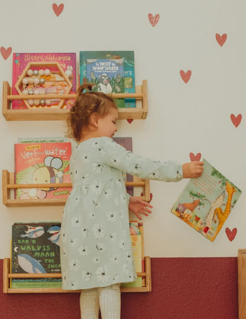 Bookshelves for kids