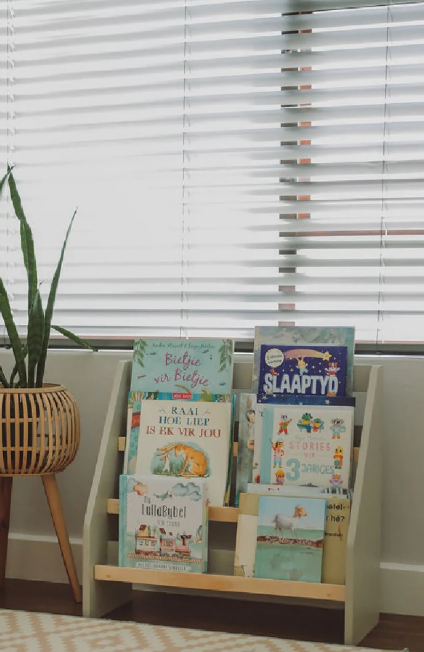 Bookshelves for kids